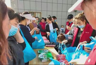 神木市迎賓路街道扎實推進計生用品服務，踐行“我為群眾辦實事”